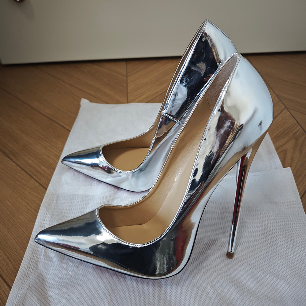 Extremely high 16cm stiletto heels